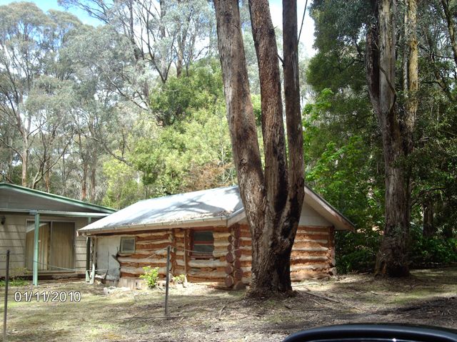 log-cabin